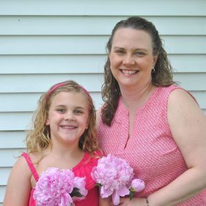 Meet your Posher, Larissa